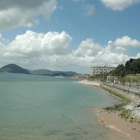 Abad Paterno - 3008 Santoña